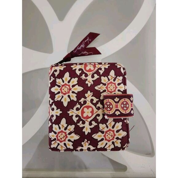 Vera Bradley Women's Burgundy Medallion Bifold Wallet, Card Slots ID Window - Picture 1 of 8